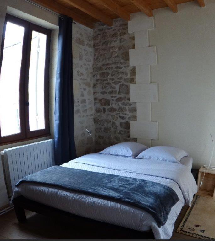 Au Coeur Des Vignobles Bed and Breakfast Saint-Estèphe Buitenkant foto